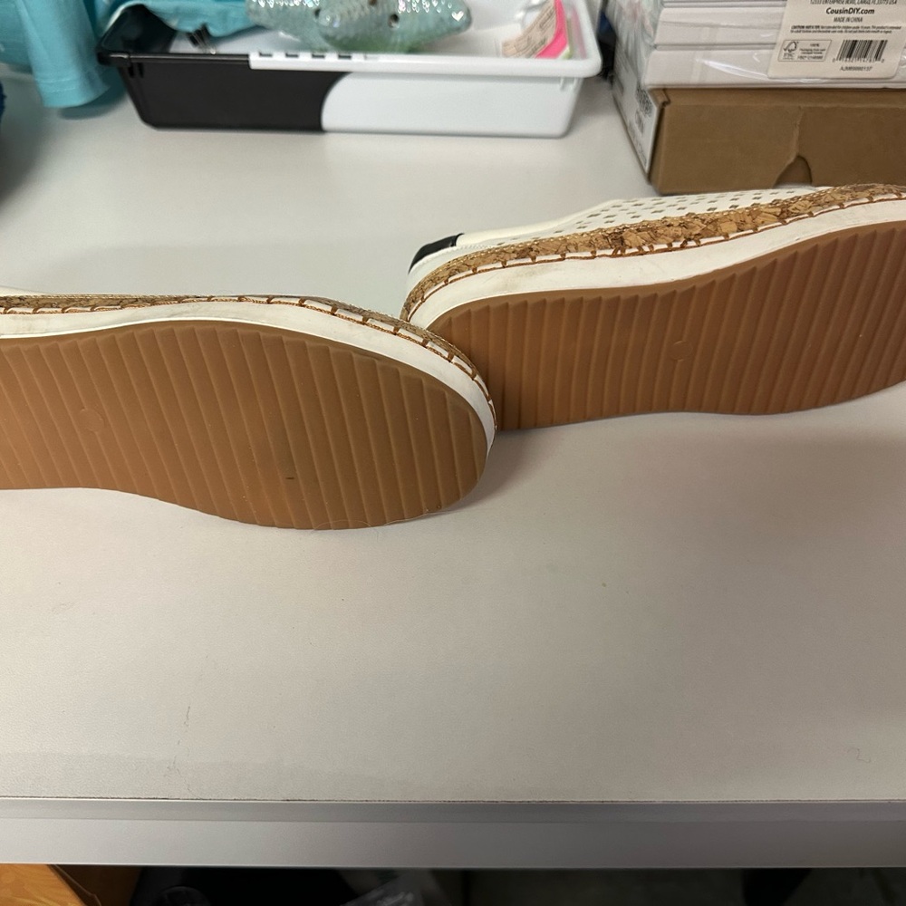White Slip-On Shoes with Colorful Elastic Band - Picture 3 of 5